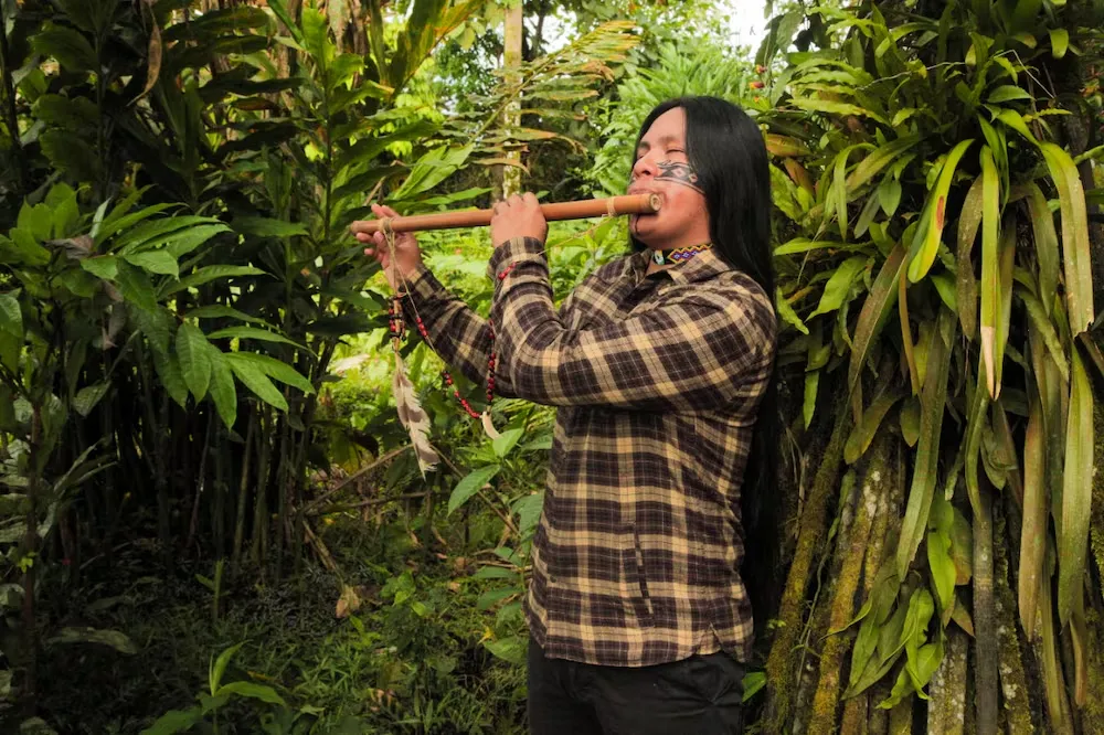 Nadino Calapucha, el músico que canta a la Amazonía